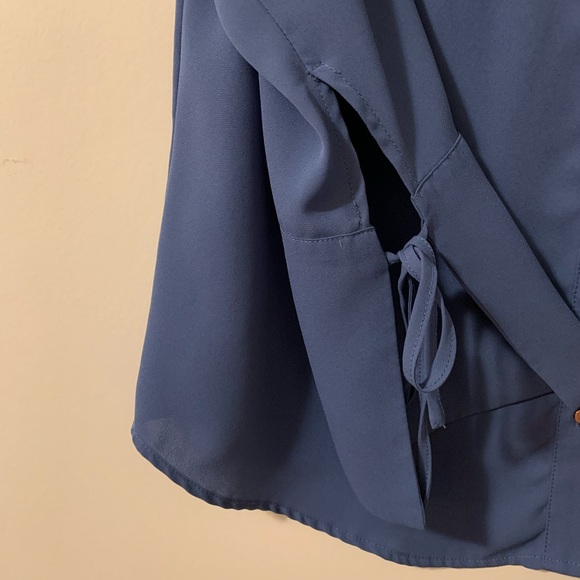 Le Chateau Blue Dress Shirt button up - Picture 5 of 8